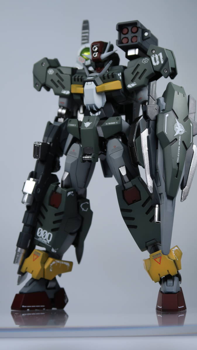 HG 144 ガンダムダブルオー コマンドクアンタ　塗装完成品