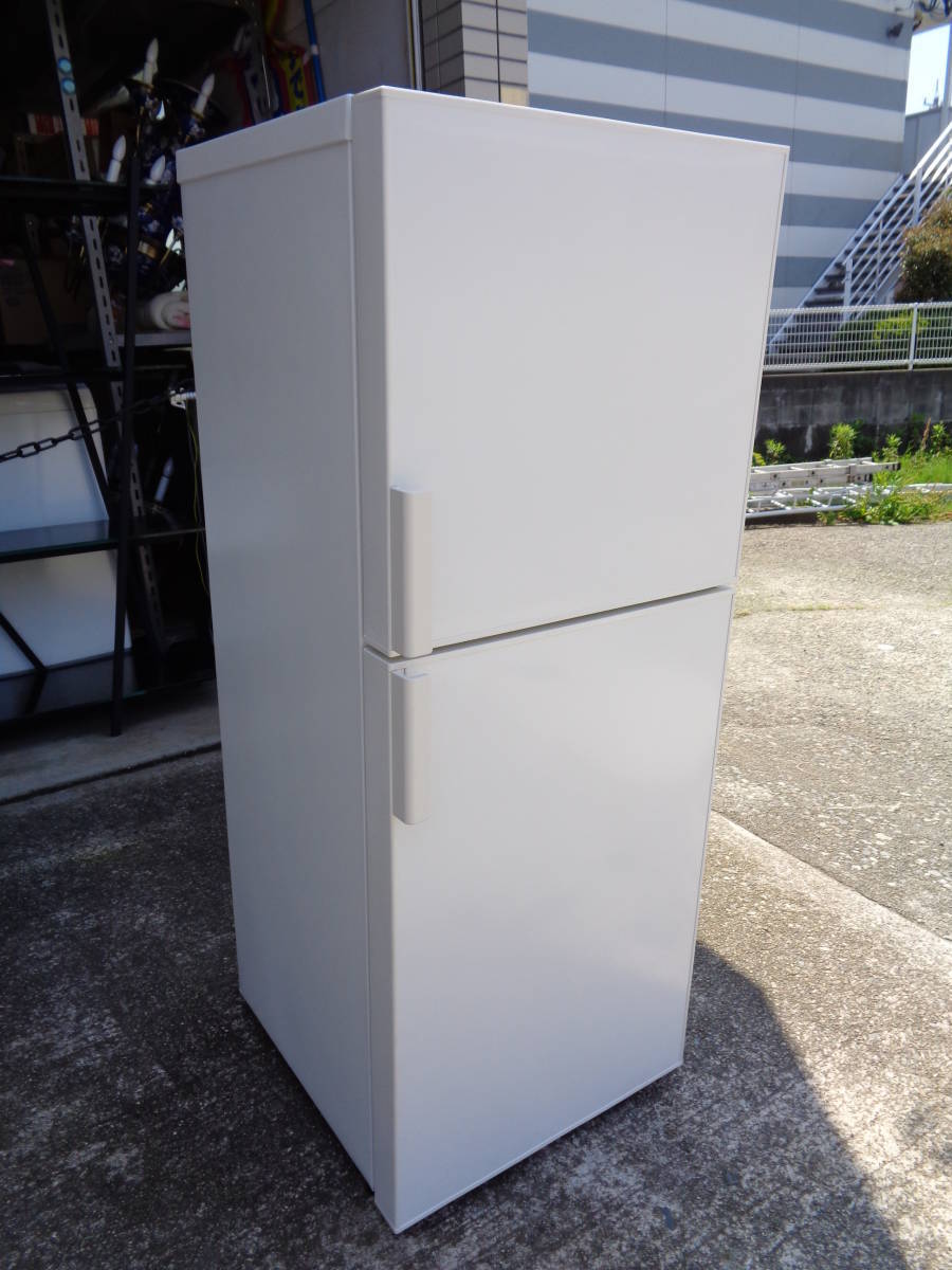 ★【送料無料】無印良品　ノンフロン電気冷蔵庫　AMJ-14D-3　140L　2018年製　冷蔵庫　無印　中古品★_画像2