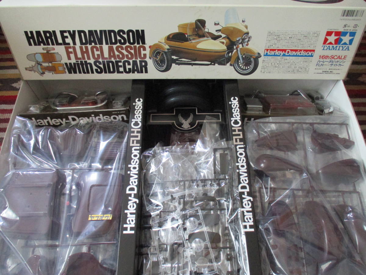 タミヤ 1/6 Harley-Davidson ハーレーダビッドソン FLH クラシック