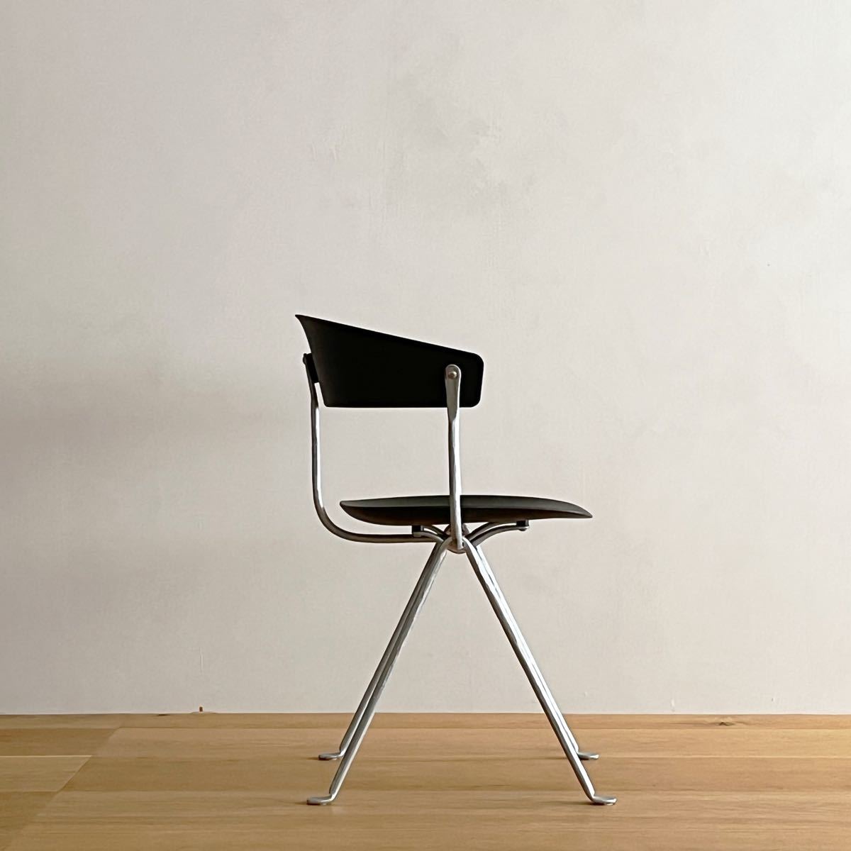 Magis_Officina Dining chair ② | camachinho.com.br
