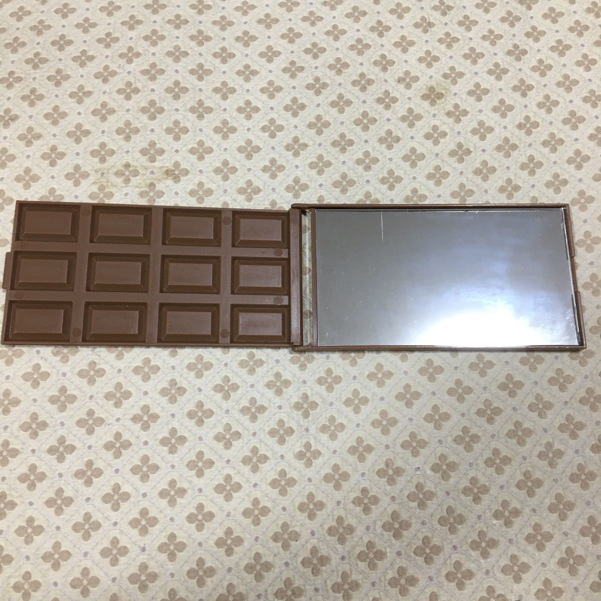  mirror compact type chocolate type 