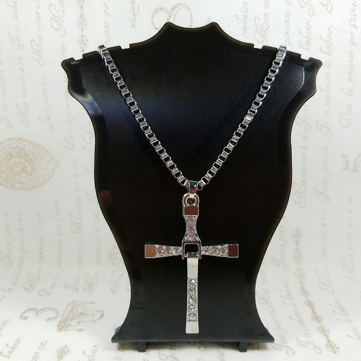 売れ筋新商品 クロスペンダント 十字架 ワイルドスピード ドミニク ユニセックス ネックレス