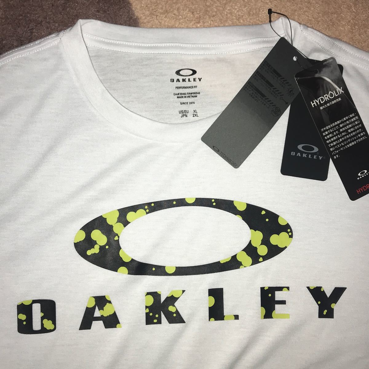 未使用品　OAKLEYオークリー Tシャツ XXLサイズ
