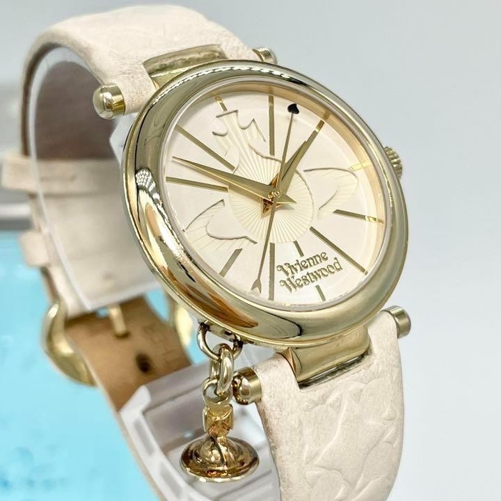 14 ヴィヴィアンウエストウッド時計 レディース腕時計 ホワイト