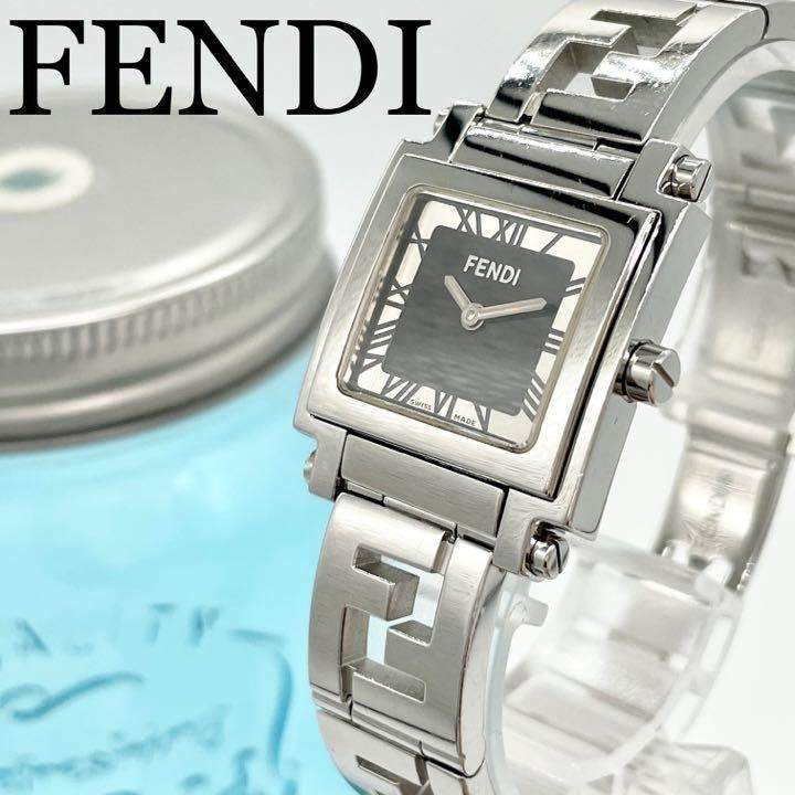 214 FENDI フェンディ時計 レディース時計 スクエア 箱付き 付属品