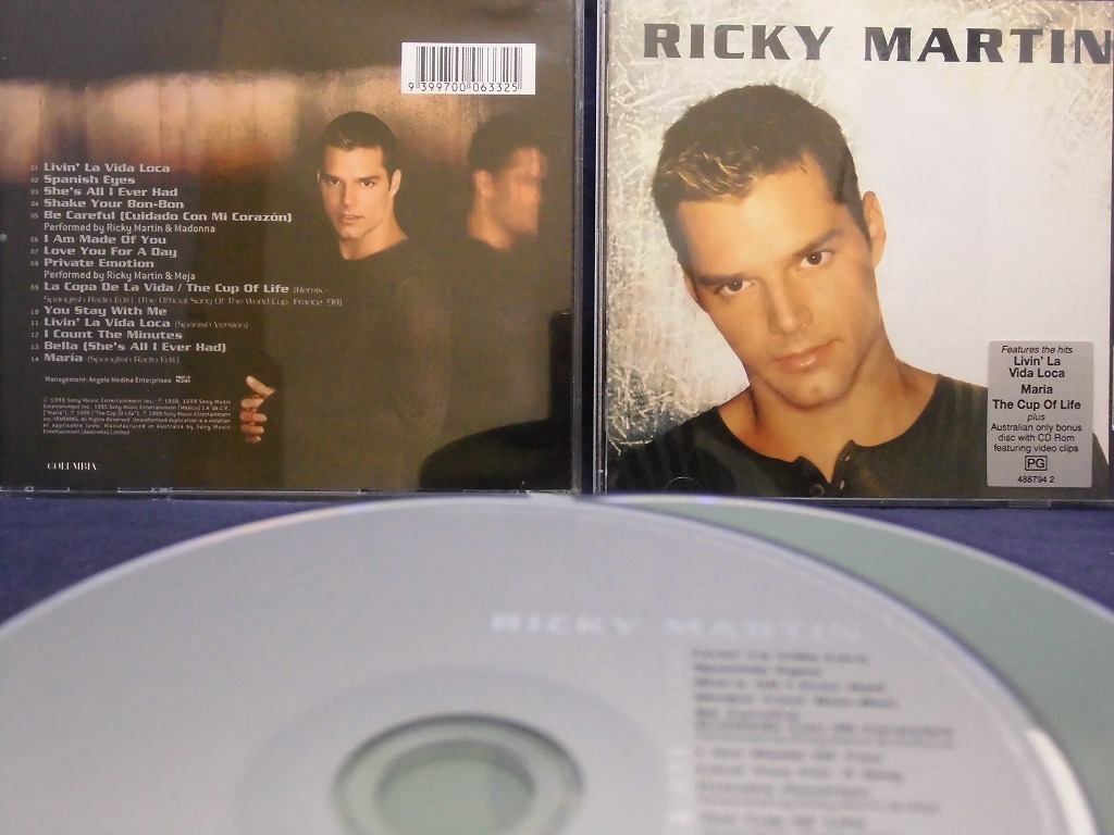 33_01282 Ricky Martin （2枚組 CD+CD-ROM）/ Ricky Martin リッキー・マーティン ※輸入盤 ケース内部割れあり_画像1
