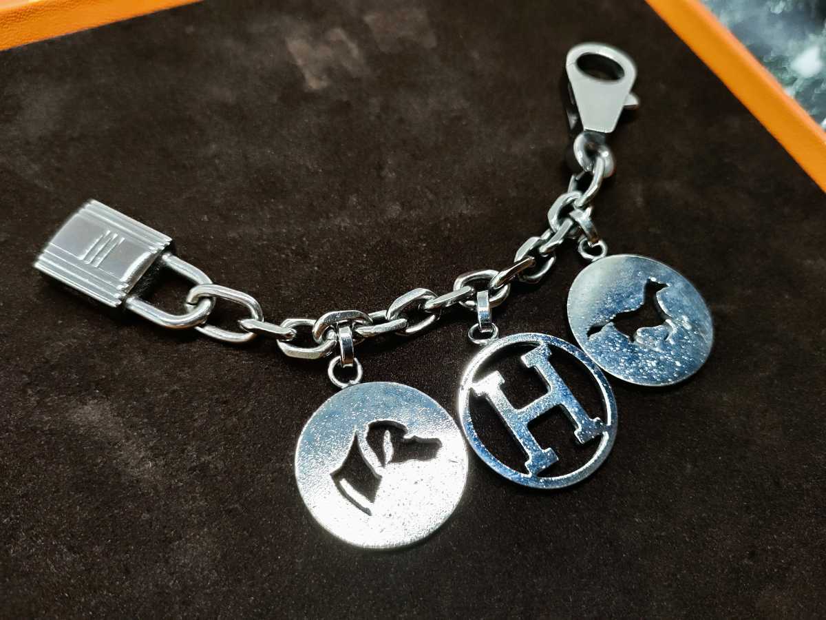 エルメス アミュレット4 バッグチャーム 生産終了希少品