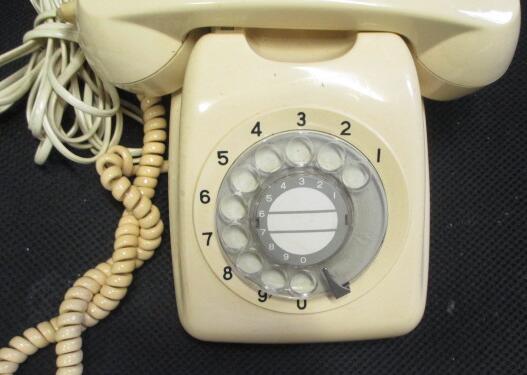  Showa Retro / white telephone (F31)