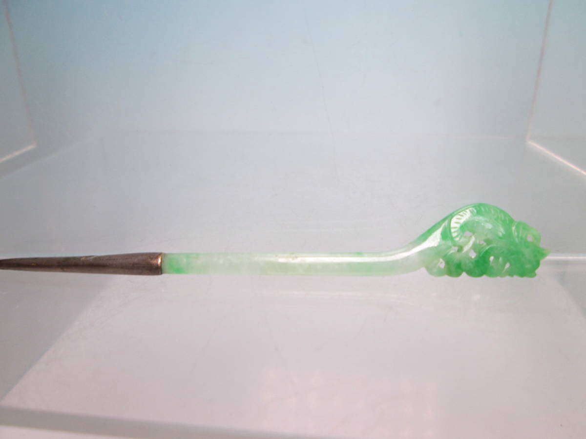 逸品】 【江月】アンティーク・本翡翠 彫刻のかんざし 木箱付 4,22g