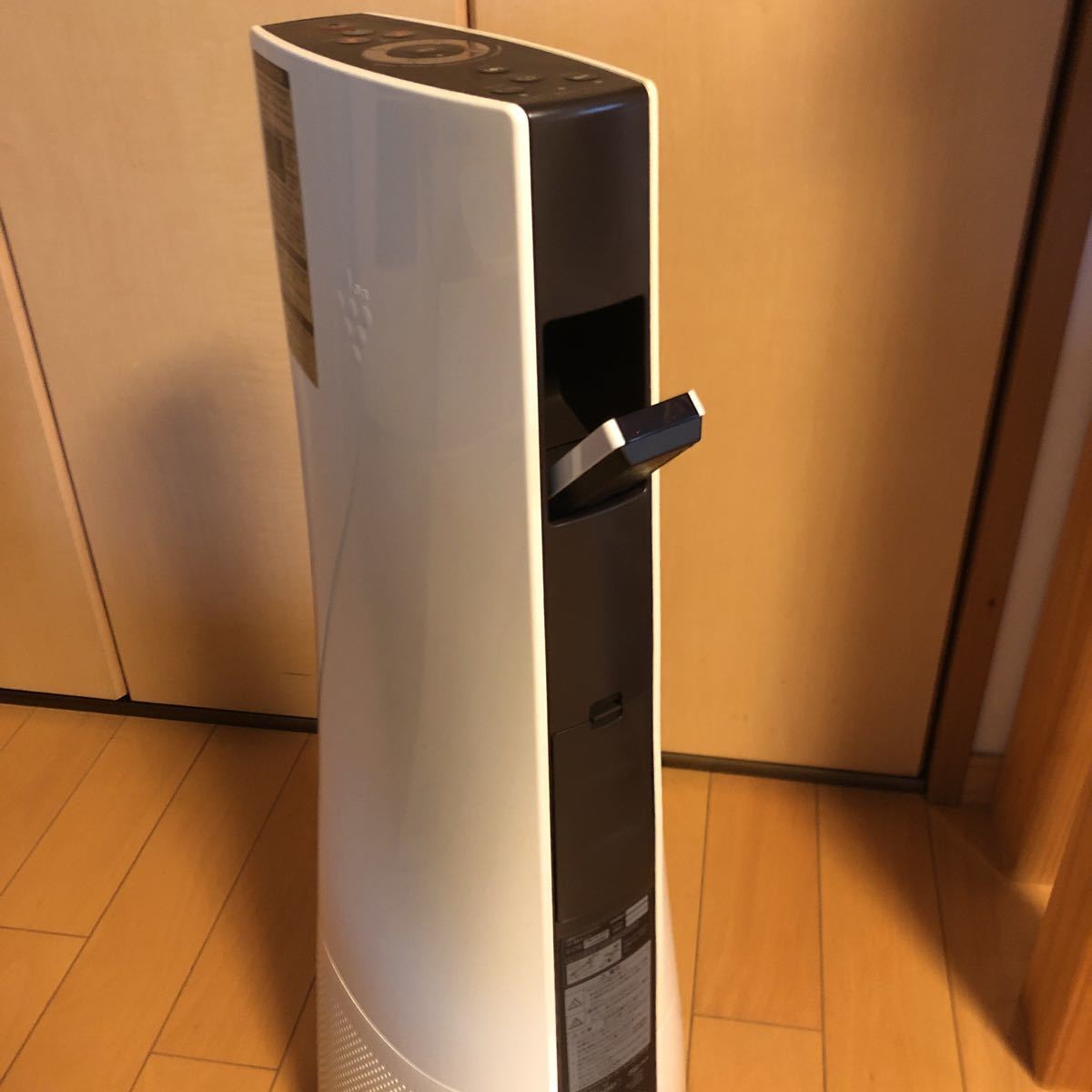 【送料無料】SHARP PF-GTH1-W 電気暖房　ヒートイオンファン　ホワイト系　2014年製　シャーププラズマクラスター