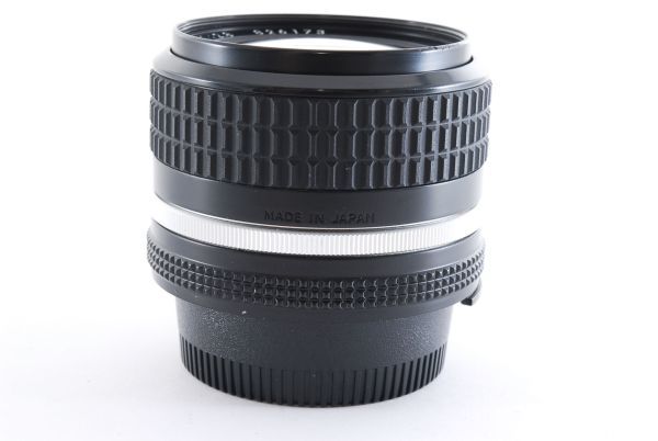 O070055★ニコン　Nikon Ai-s NIKKOR 24mm F2.8_画像9