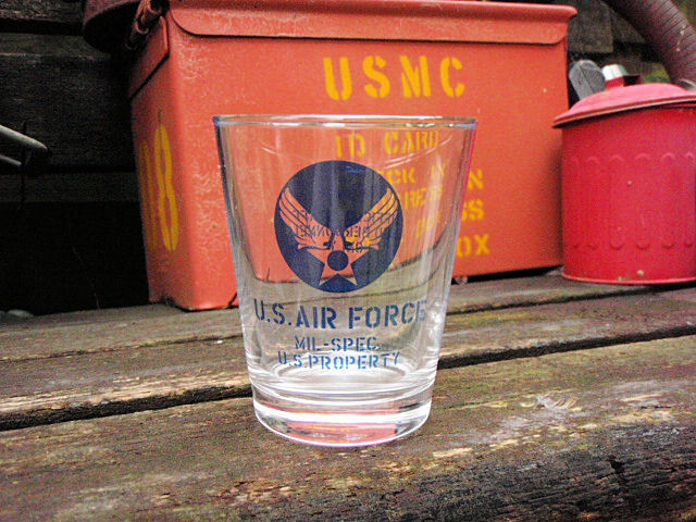 F408*USAF America Air Force with logo military glass ( made in Japan )/ American Air Force US AIR FORCE place san. Setagaya base DAYTONA Daytona / military miscellaneous goods 