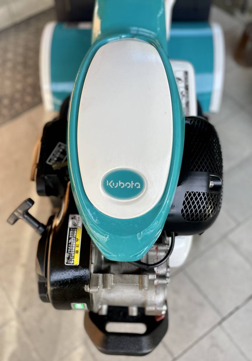 クボタ TR6000 ミニ耕運機。管理機。農用トラクター。KUBOTA TR6000 クボタ TR6000 ミニ耕運機。管理機。農用トラクター。KUBOTA TR6000