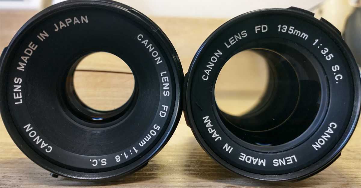 Canon F-1＋FD50mm f1.8＋FD135mm f3.5 単焦点レンズ2本セット 各部動作,露出計OK プリズム腐食無し レンズ光学良好 純正革ケース 作例あり_画像6