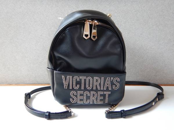 ヴィクトリアシークレット　VICTORIA'S SECRET　リュック　黒　ブラック　ミニ　Mini City Backpack　バックパック　かわいい　新品