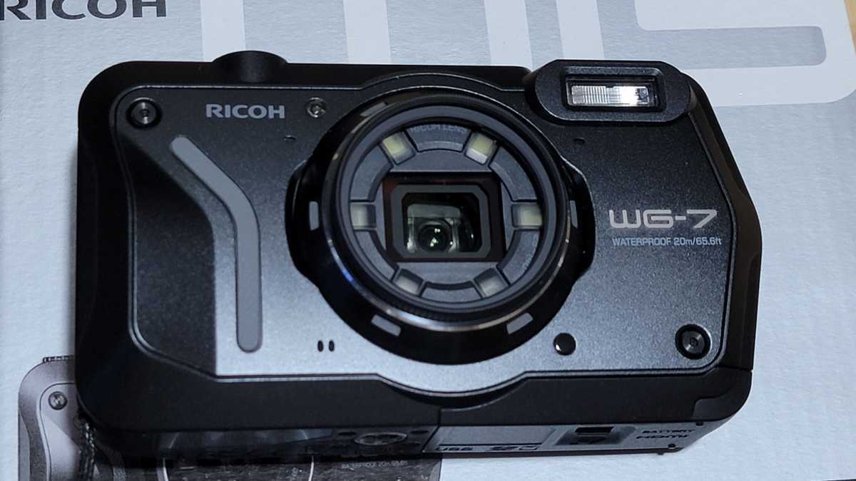 極美品、RICOH WG-7 フルセット（純正アクセサリー大量）、最新機種、保証書あり