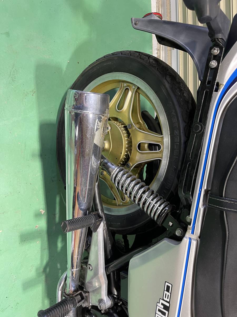 CB400N ホーク3 バブ エンジン実動 黒エンジン 裏コムホイール CB400N ホーク3 バブ エンジン実動 黒エンジン 裏コムホイール