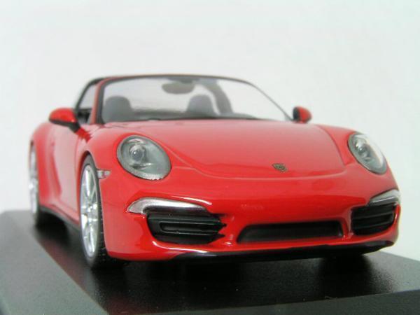 * 1/43 Porsche = 911 (991 ) targa / Indy s red = Porsche