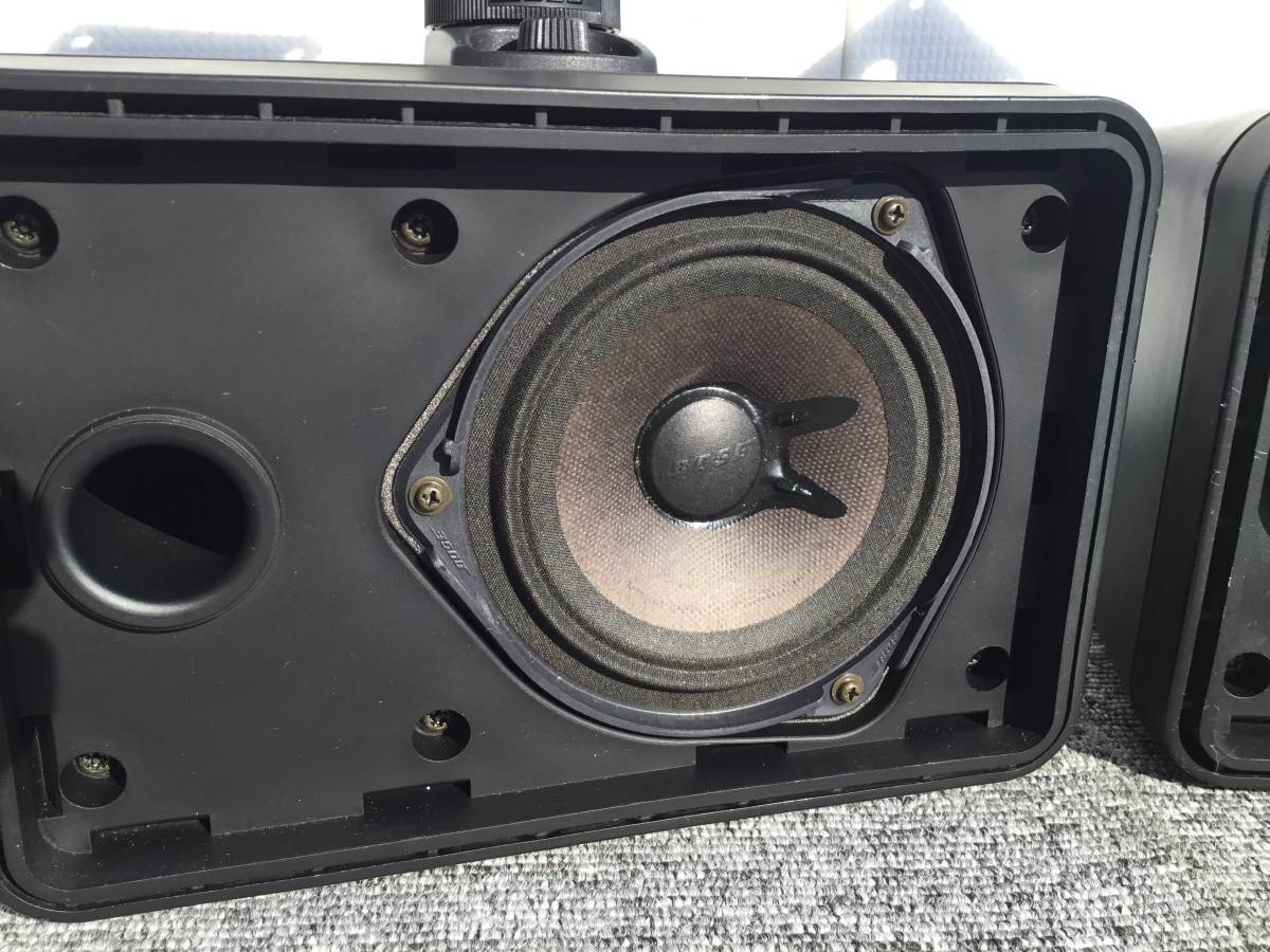 ◇◇BOSE ボーズ 101MM スピーカー 天井吊り金具付き ◇◇BOSE ボーズ 101MM スピーカー 天井吊り金具付き