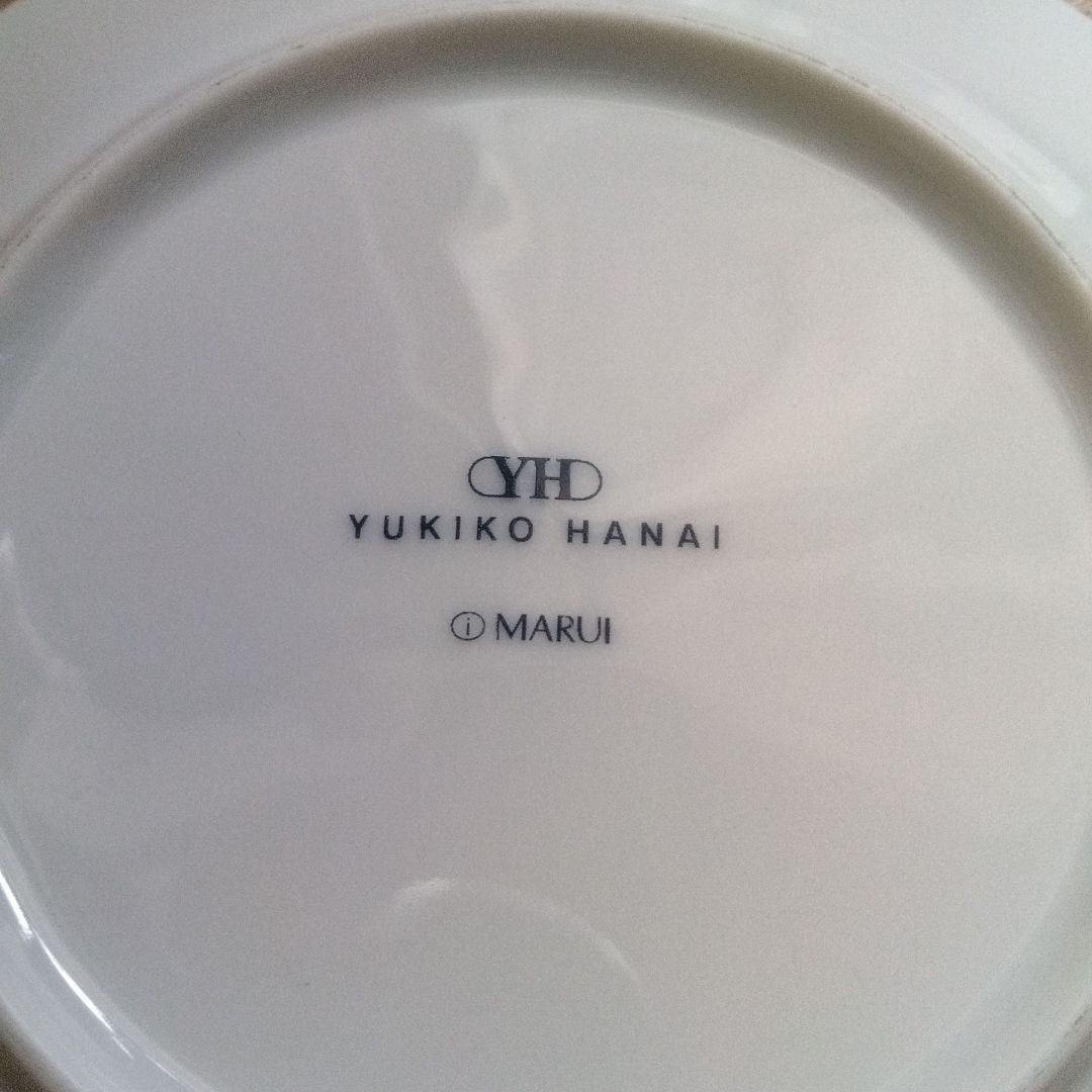小皿2皿　絵柄　鳥　ブランド　YUKIKO  HANAI