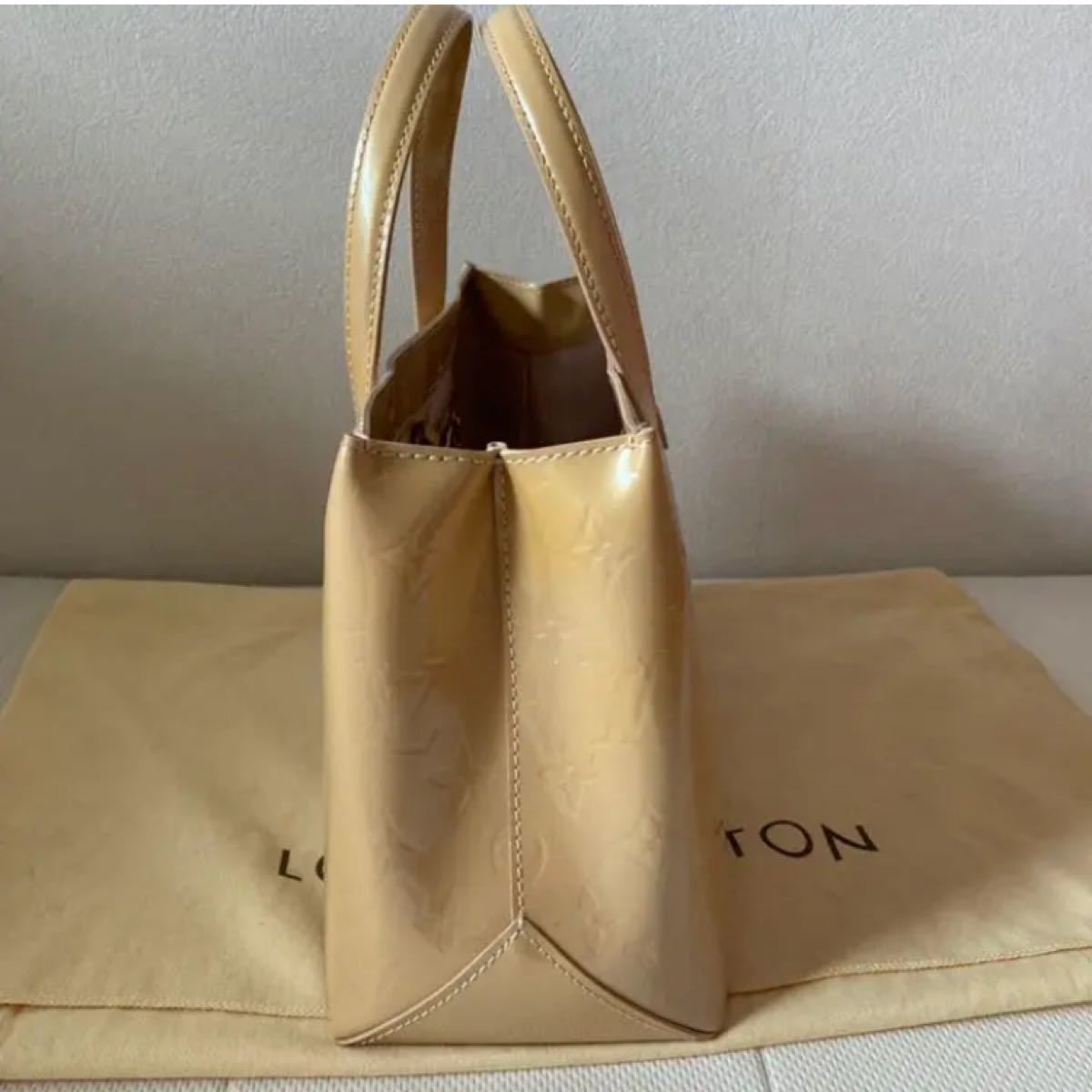 ルイヴィトン ヴェルニ ウィルシャー 中古 ハンドバッグ 正規品 ルイヴィトン ヴェルニ ウィルシャー 中古 ハンドバッグ 正規品