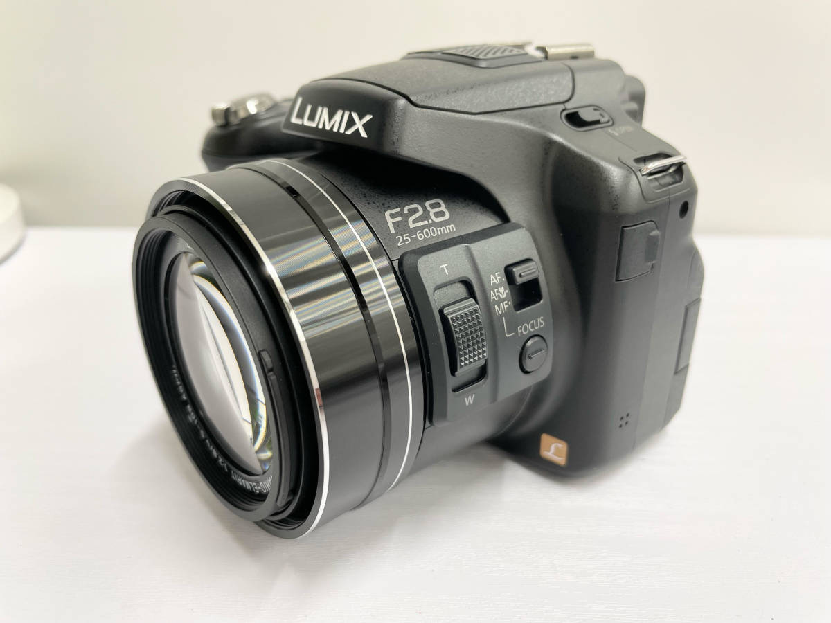 【47371】極美品 LUMIX DMC-FZ200 ボディ 1:2.8/4.5-108 レンズ デジタルカメラ ブラック 現状品_画像3