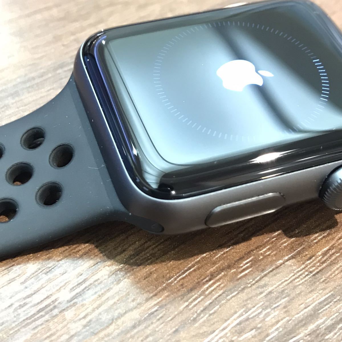 Apple Watch Nike Series3 42mm】GPSモデル A1859 MTF42J/A ブラック