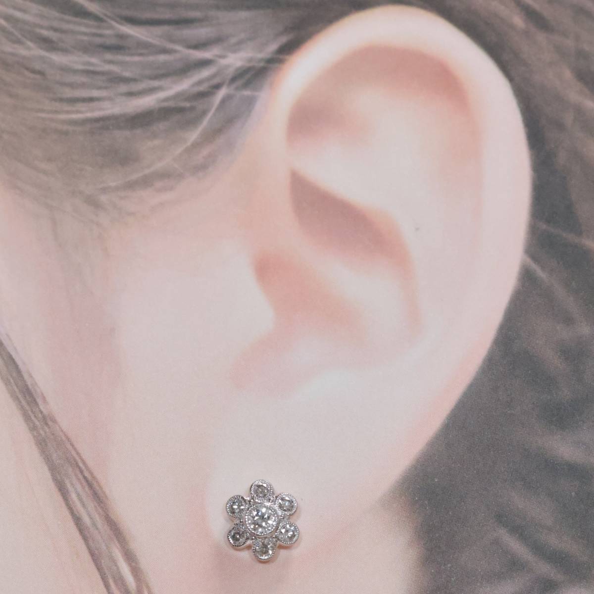 Pt ダイヤモンド 0.73ct ピアス フラワーモチーフ フクリン ミル打ち