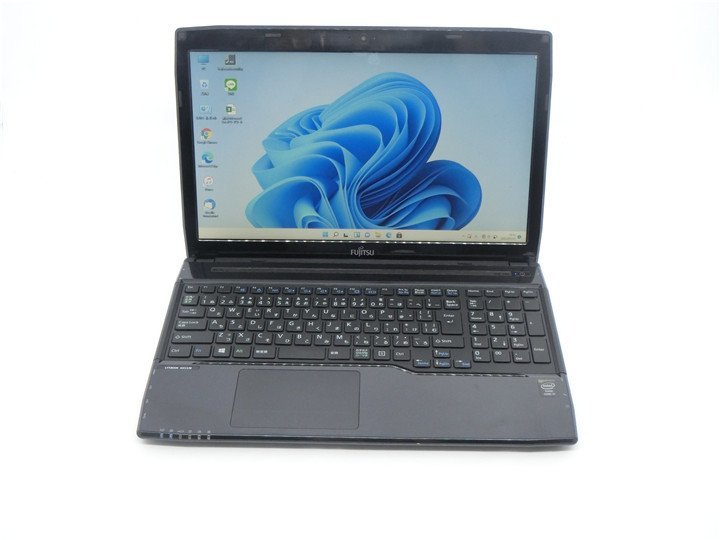 最新Win11Pro/カメラ内蔵/中古/15.6型薄型ノートPC/新品SSD512/8GB/4世代i7/FMV AH53/M 新品無線マウス MS Office2021ProPlus搭載