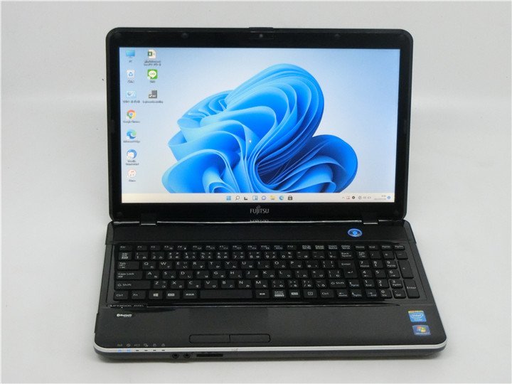 【限定製作】 カメラ内蔵/中古/15型/ノートPC/Win11Pro/新品SSD256GB/4GB/Pentium office2021ProPlus搭載 新品無線マウス MS B830/FMV AH33/L 15インチ~ 【限定製作】 カメラ内蔵/中古/15型/ノートPC/Win11Pro/新品SSD256GB/4GB/Pentium office2021ProPlus搭載 新品無線マウス MS B830/FMV AH33/L 15インチ~