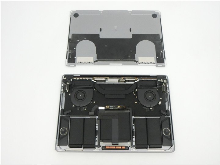 MacBookPRO A1706マザーボードと止めネジ欠品 英語キーボード 詳細不明 ...