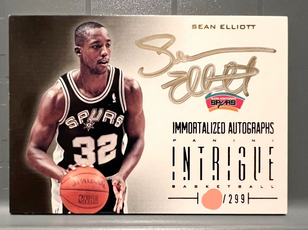 激レア名選手/299枚 初期 Silver Auto 12-13 Panini Sean Elliott ショーン・エリオット NBA 直筆 サイン Spurs スパーズ All-star 優勝_画像1