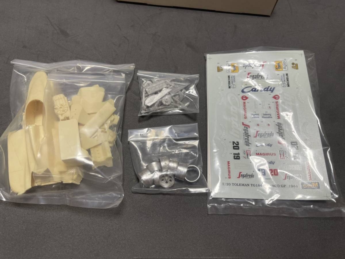 CLUB M クラブM 1/20 トールマン TG184 レジンキット アイルトン CLUB M クラブM 1/20 トールマン TG184 レジンキット アイルトン