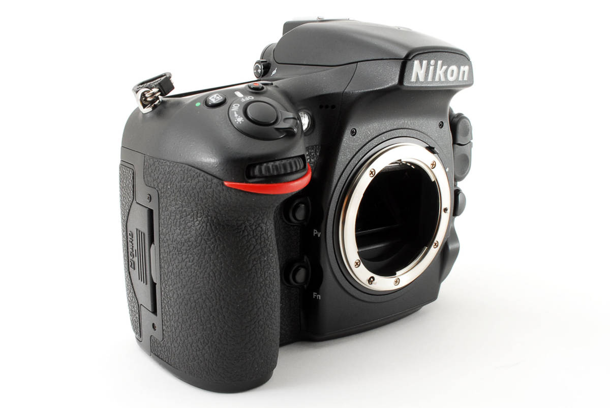 ヤフオク! - 美品 ニコン Nikon D810 ボディ 元箱・付属品多数