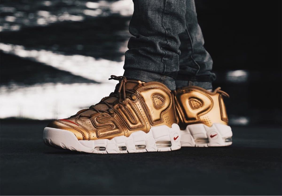 新品 SUPREME × NIKE AIR MORE UPTEMPO