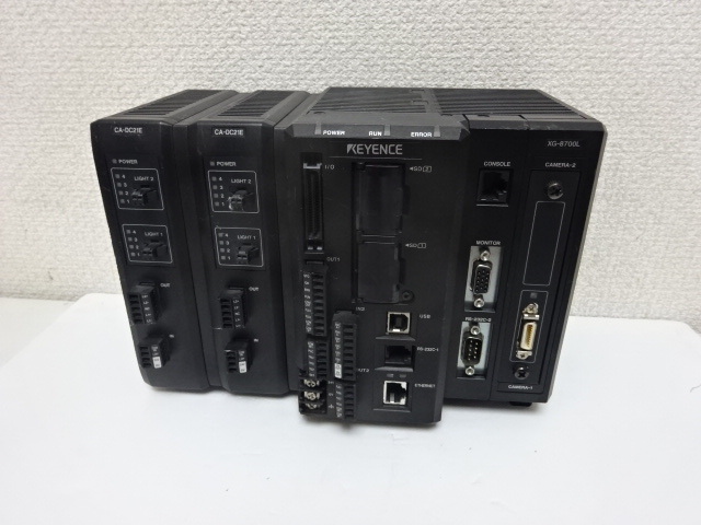 ショップ KEYENCE XG-8700L マルチカメラ画像システム CA-DC21E×2台