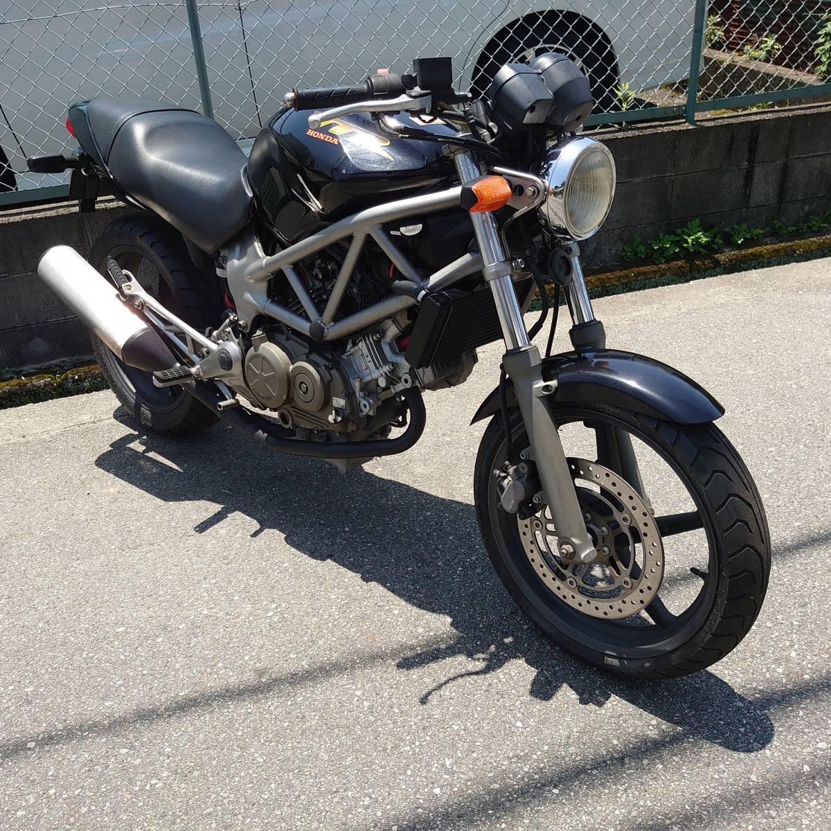 VTR250 MC33 minnade-ganbaro.jp