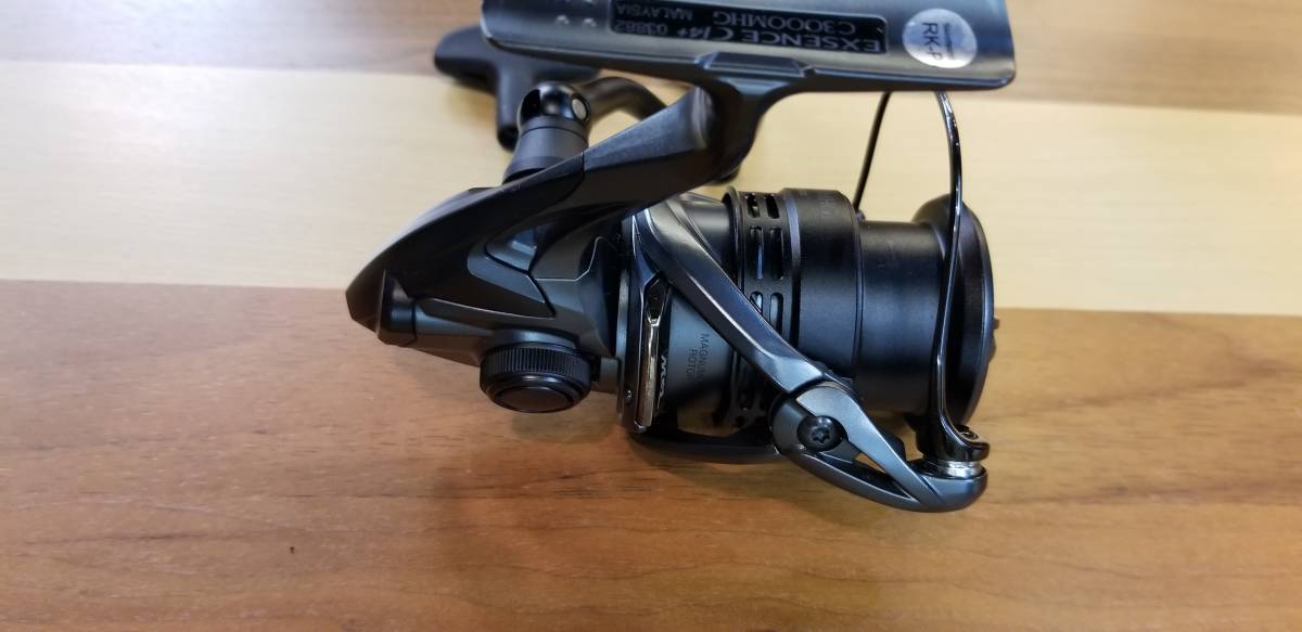 18 エクスセンス ci4+ c3000mhg シマノ EXSENCE CI4+ シーバス 18 エクスセンス ci4+ c3000mhg シマノ EXSENCE CI4+ シーバス