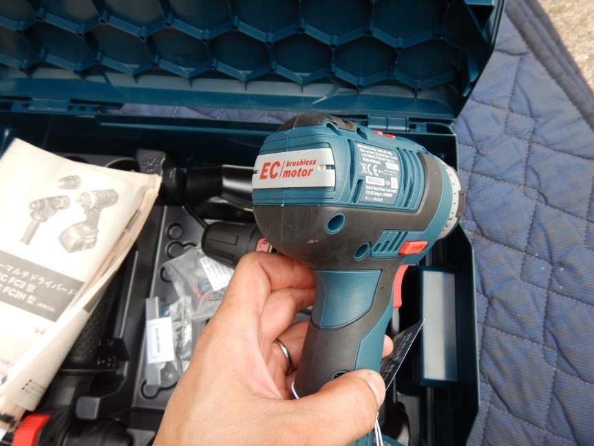 即決税込未使用保管品ボッシュ充電マルチドライバードリルGSR18V-EC