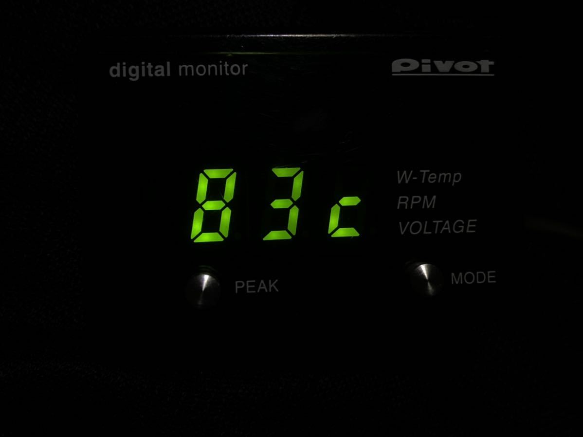 Pivot DMC-G グリーンセグメント 水温計 電圧計 タコメーター OBD2 取
