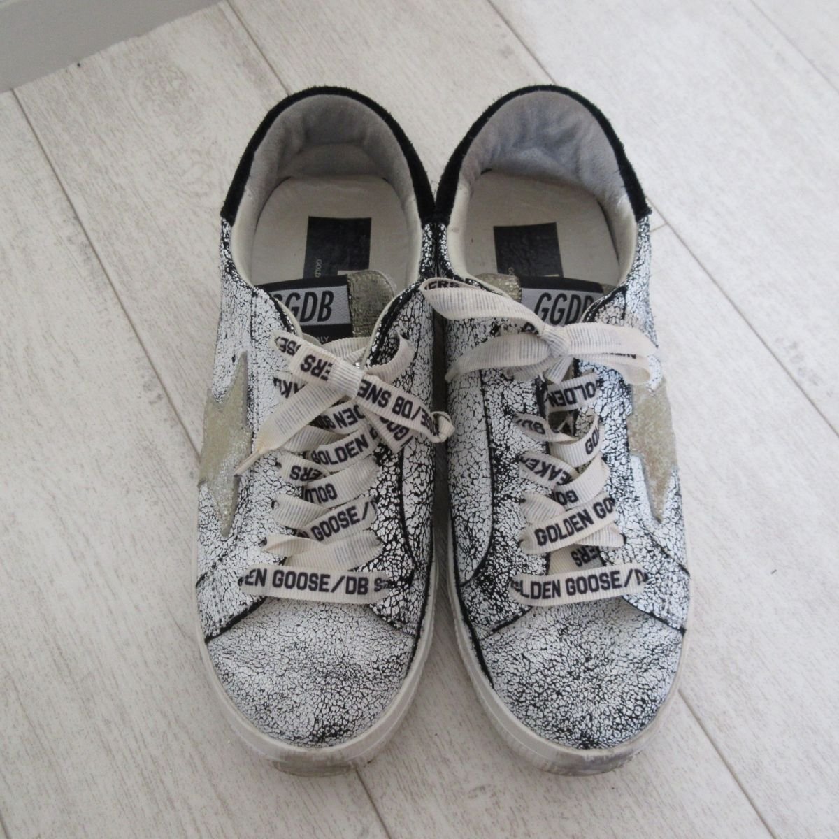 得価100%新品 GOLDEN GOOSE - ゴールデングース ホワイトクラッシュ
