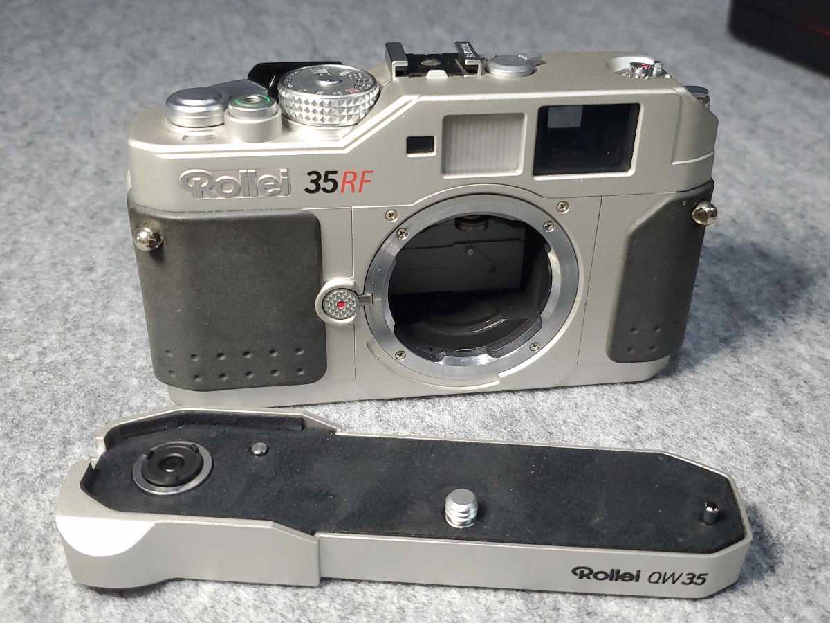 ローライ35RF レンジファインダー フィルムカメラ ライカM ローライ35RF レンジファインダー フィルムカメラ ライカM