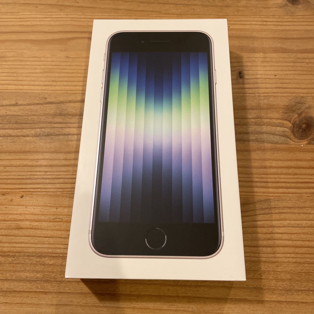 iPhone SE 第3世代 docomo 64 GB SIM スターライト