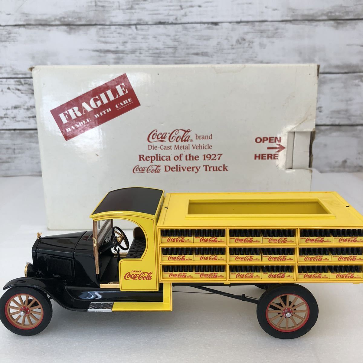 希少!送料無料!Danbury Mint ダンバリーミント 1927年式 コカコーラ