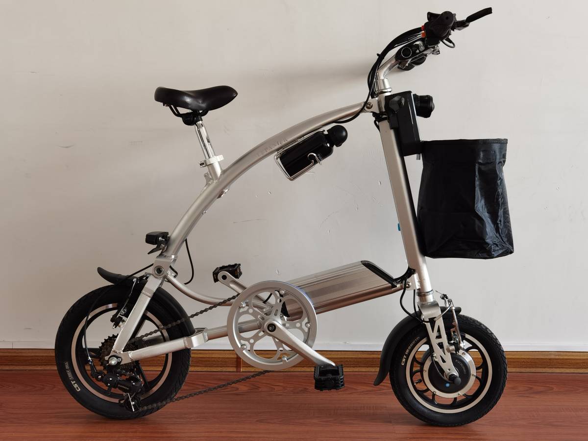 展示車、 SHIMANO6段ギア装着 モベット電動自転車「FromA 電動版」14インチ,安全装置搭載 シルバー