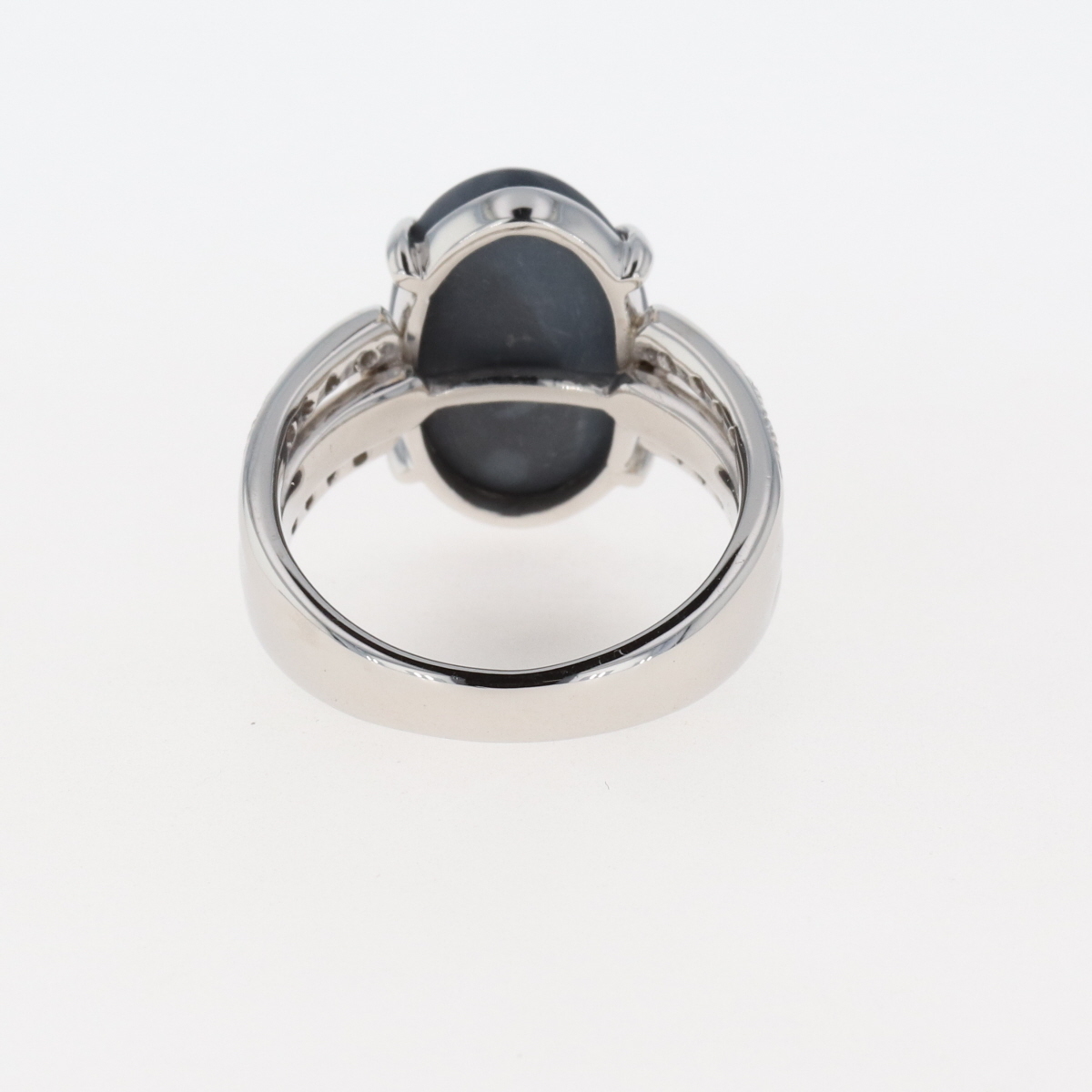 ブラックオパール デザインリング プラチナ 指輪 メレダイヤ リング 約