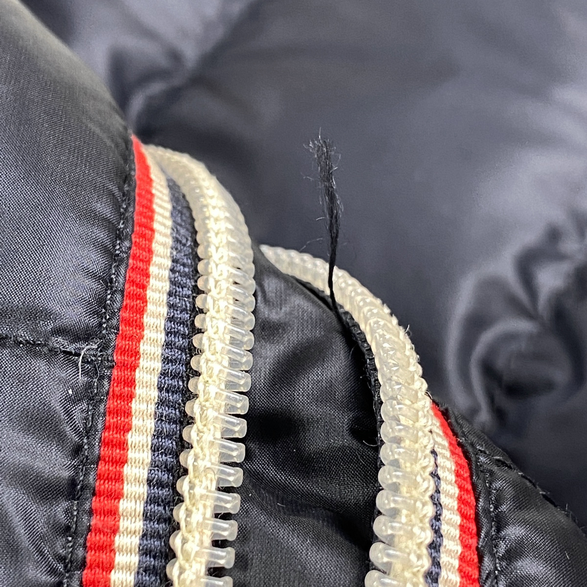 モンクレール MONCLER ドーレット ダウンジャケット 防寒 DOURET 53279