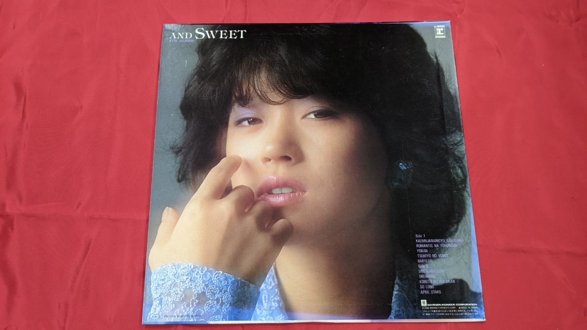 ＬＰ002中古品　LP 中森明菜 Bitter And Sweet L-12593_画像2