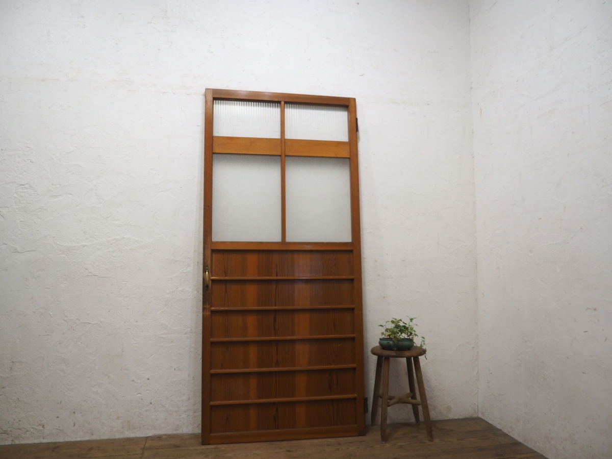 タ◇◇可愛いモールガラス入りの古い木製ドア