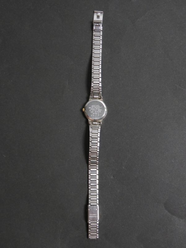 セイコー SEIKO クォーツ 3針 純正ベルト 1N01-0C30 女性用 レディース 腕時計 S575_画像4